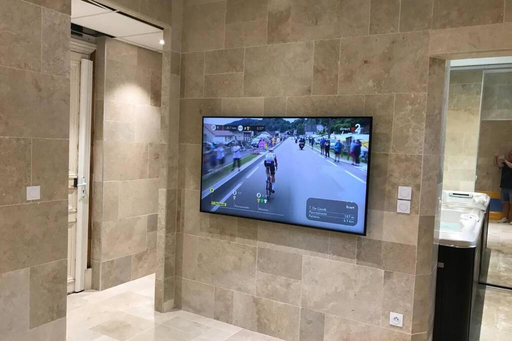 Rare Petit Cocon F1 Calme Possibilite Jacuzzi Hammam En Sus Apartment Chamalieres Exterior photo